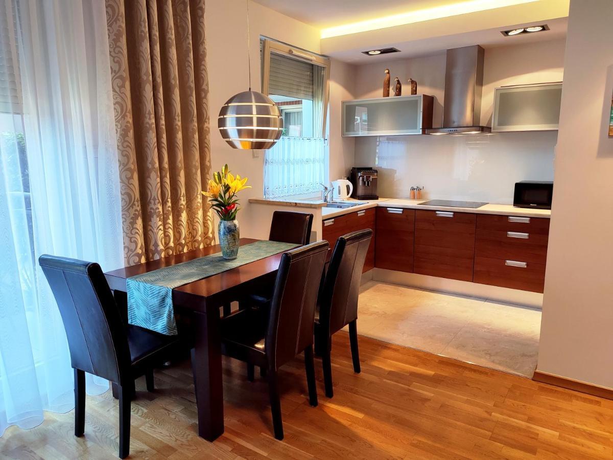 Artus Apartment Гданьск Экстерьер фото